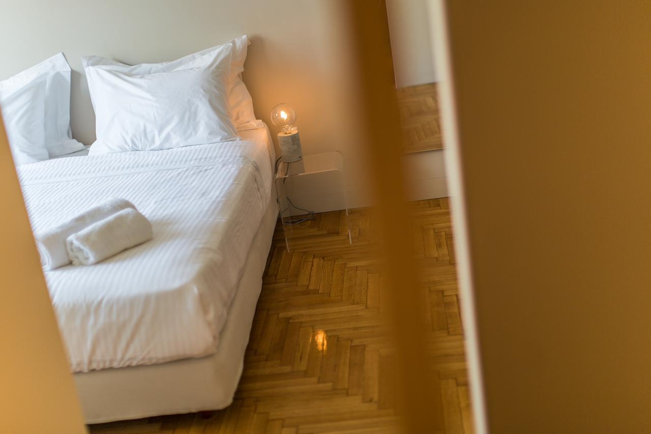 Aba Junior Apartment Veikou Street Афины Экстерьер фото